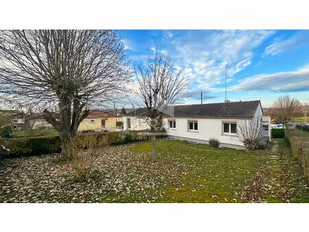 muizon maison de plain-pied avec sous-sol total et jardin