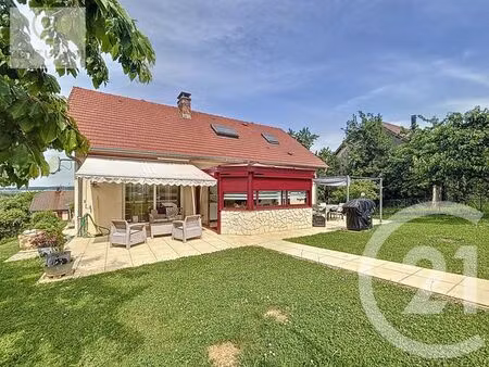 maison à vendre - 7 pièces - 145 33 m2 - vesoul - 70 - franche-comte