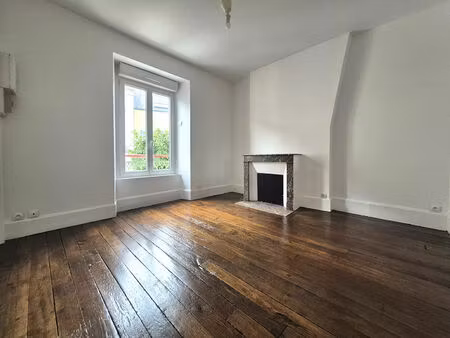 2 pièces rénové - 30 m² - centre ville - dourdan
