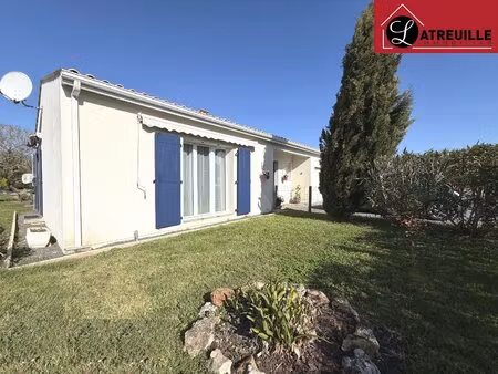 pavillon de plain-pied (2016) avec piscine performance énergétique exceptionnelle (a/a)