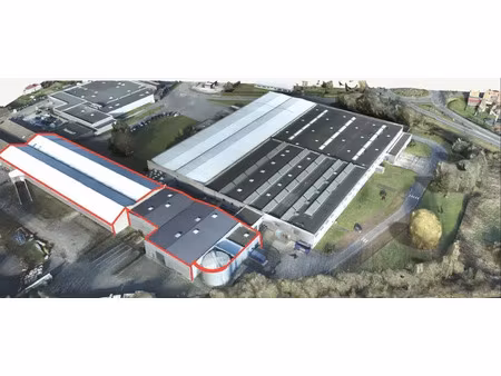 bailleul – entrepôt 774 m² – accès pl & zone commerciale à 5 min