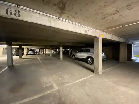 parking à louer