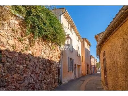 a vendre maison de village avec 2 appartements indépendants au coeur de roussillon