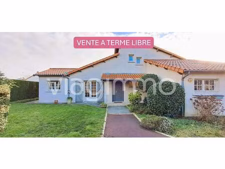 vente maison viager à maulévrier (49360) : à vendre viager / 211m² maulévrier