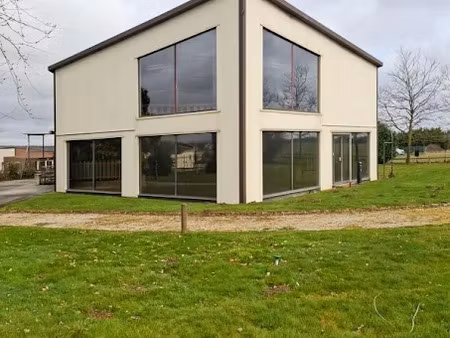 vente locaux professionnels 655 m² à chandai (61300)  283 500 €