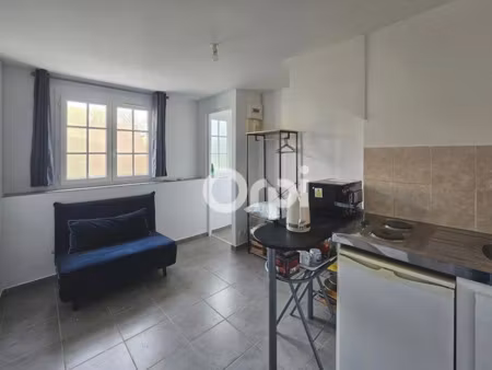 location meublée appartement 2 pièces 14 m² à moret-loing-et-orvanne (77250)  430 €