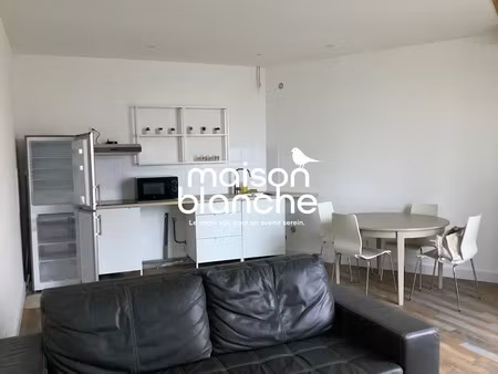 location meublée appartement 2 pièces 60.6 m² à saint-médard-de-guizières (33230)  515 €