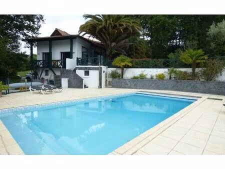 maison saint-pierre-d'irube 215 m² t-7 à vendre  996 000 €