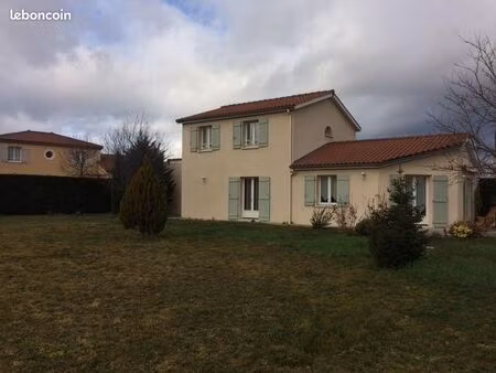 maison 6 pièces 120 m²