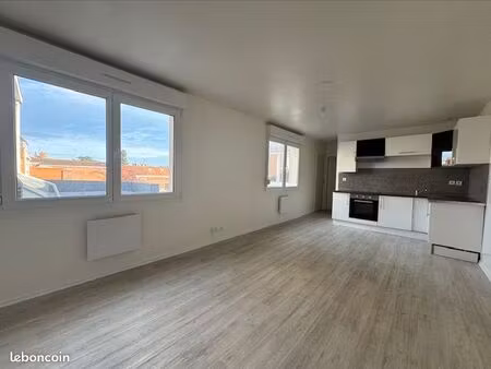 appartement situé plein centre de bailleul