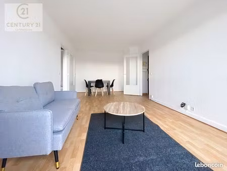 appartement f2 meublé de 47m2 avec balcon et place de parking