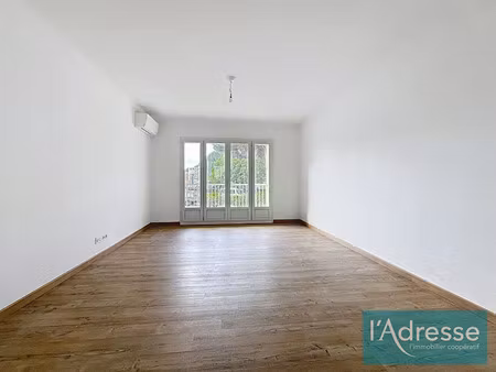 location appartement 3 pièces 64 m² à ajaccio (20000)  966 €