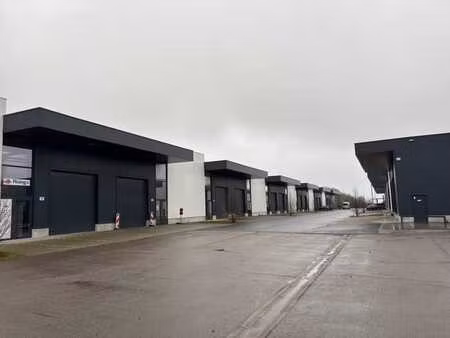 espace industriel mixte à louer