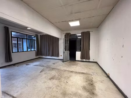 location locaux professionnels 388 m² à roanne (42300)  880 €