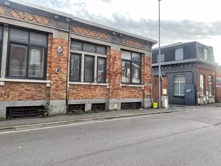 location locaux professionnels 100 m² à tourcoing (59200)  1 000 €