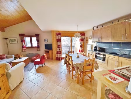 samoens - magnifique 4 pieces en duplex de 82 m2 au sol