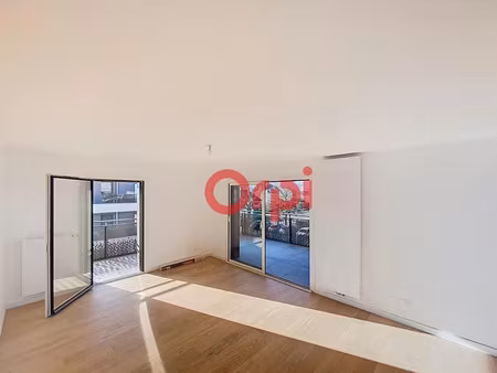 location appartement 4 pièces 89 m² à saint-julien-en-genevois (74160)  2 420 €