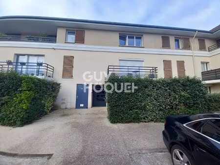 à louer  2 pièces meuble a saint-pierre-du-perray (91280)