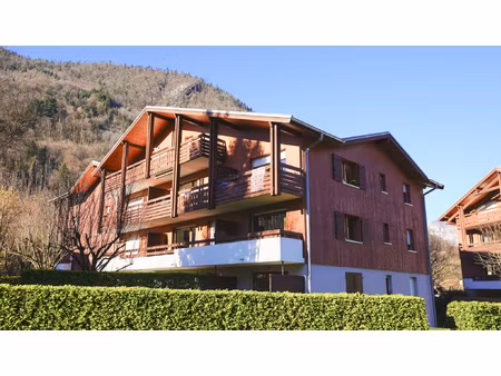 appartement 2 pièces plus cabine  balcon/terrasse  en dernie