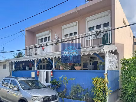 à vendre : maison t4 sur deux niveaux au vauclin