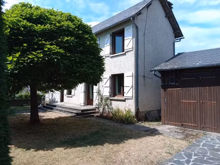 jolie maison de campagne avec jardin