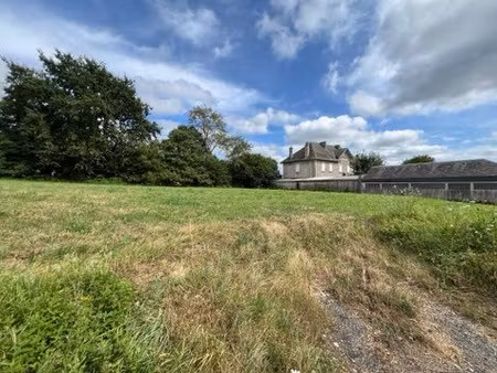 terrain à la campagne