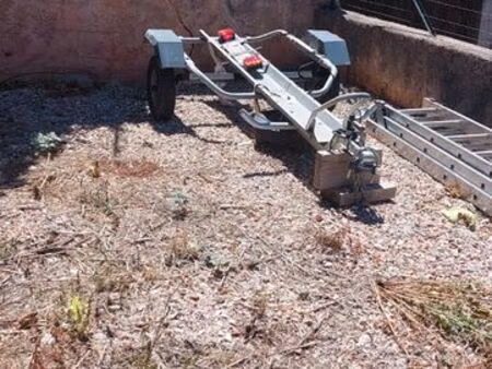 emplacement moto ou remorque vide