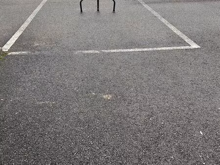 place de parking à louer