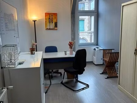location bureau indépendant dans locaux centre ville de troyes