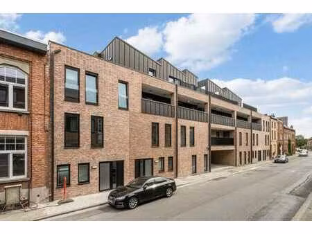 duplex de construction récente avec 3 chambres + terrasse