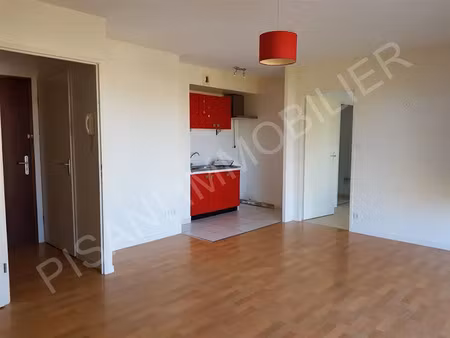 location appartement 2 pièces 39 m² à fontaine-la-mallet (76290)  550 €