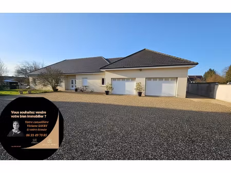 villa plain pied 6 chambres avec garage double à pointre