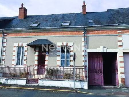 vente maison à la chartre-sur-le-loir (72340) : à vendre / 129m² la chartre-sur-le-loir