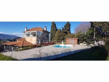 nice bellet - entierement renovee - avec piscine - sans vis-a-vis - calme