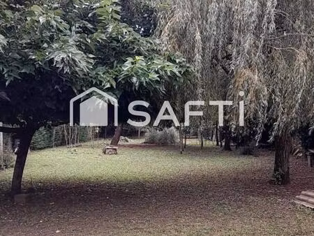 terrain constructible à fort potentiel ! pres de rochefort avec arbres fruitiers