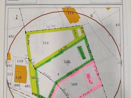 terrain constructible de 1078m²