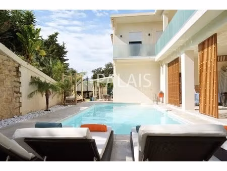 villa avec piscine