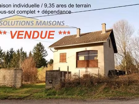 maison individuelle a renover  sur 9 35 ares de terrain