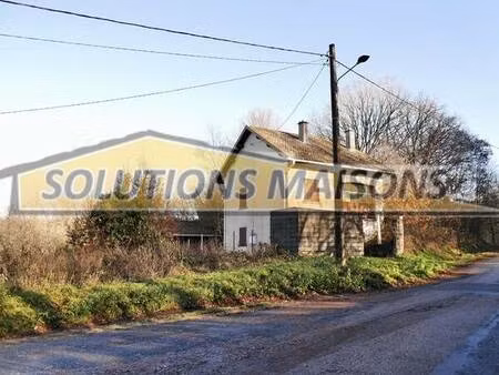 maison individuelle a renover  sur 9 35 ares de terrain