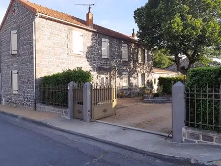 maison de prestige de 192 m2 en vente saint-ignat  france