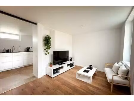 appartement f2 en rez-de-chaussée