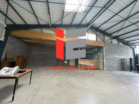 local d'activite a louer