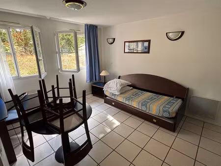 appartement la roche posay 2 pièce(s)