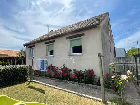 maison pleumartin 6 pièce(s) 73.45 m²