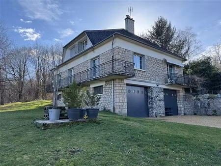 maison familiale aux beaux volumes