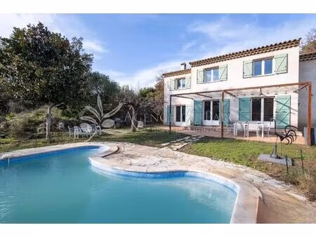 vente maison 5 pièces 180 m² roquefort-les-pins (06330)