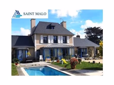maison de 7 pièces de luxe en vente à saint-malo  bretagne