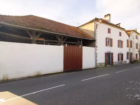 vente maison 7 pièces 146 m² à escos (64270)  164 300 €