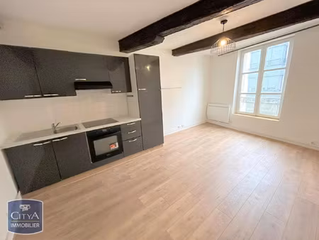 appartement à louer 2 pièces 76.14 m² - laon (02) - 497€