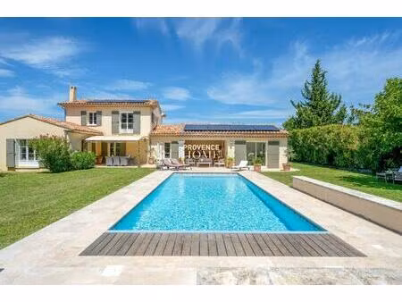 a vendre spacieuse maison contemporaine au calme a saumane-de-vaucluse luberon provence